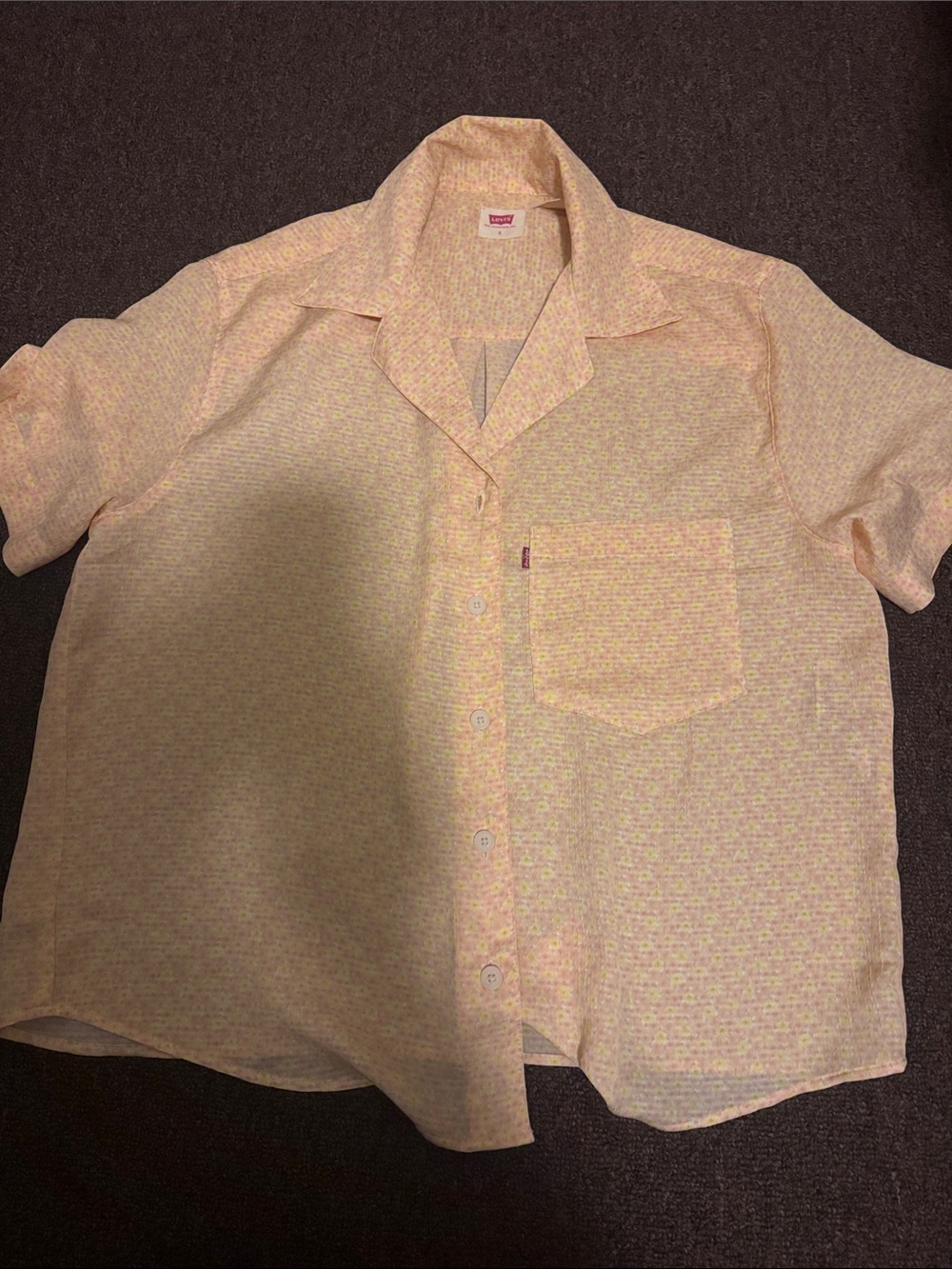 Levi's Light Peach Short-Sleeve Button-Down Camp Shirt